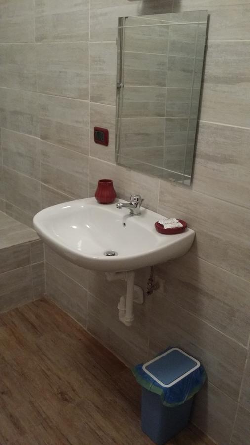 B&B A Casa Di Grazia Napoli Bagian luar foto