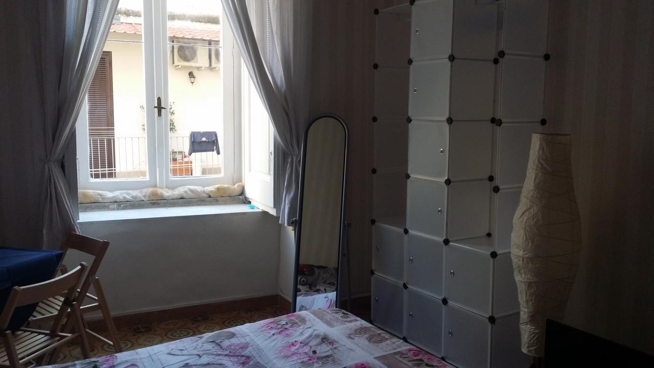 B&B A Casa Di Grazia Napoli Bagian luar foto
