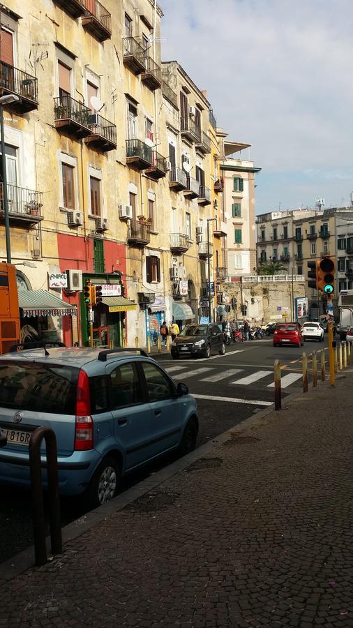 B&B A Casa Di Grazia Napoli Bagian luar foto