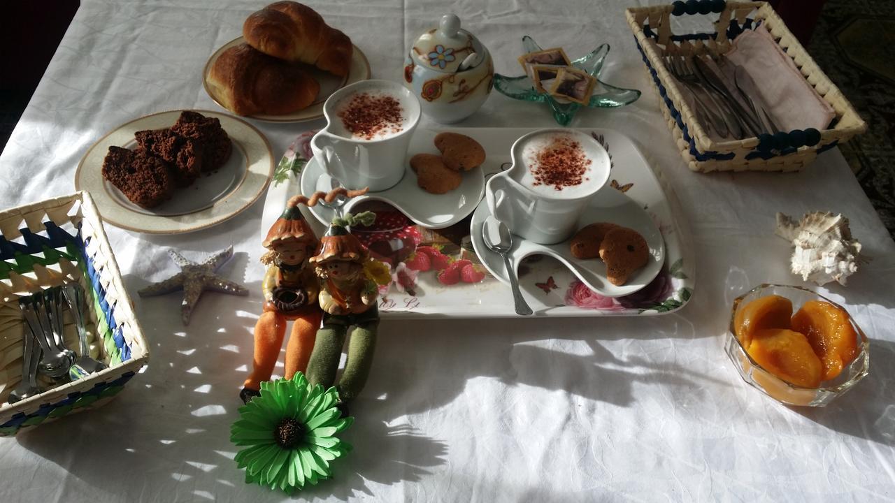B&B A Casa Di Grazia Napoli Bagian luar foto