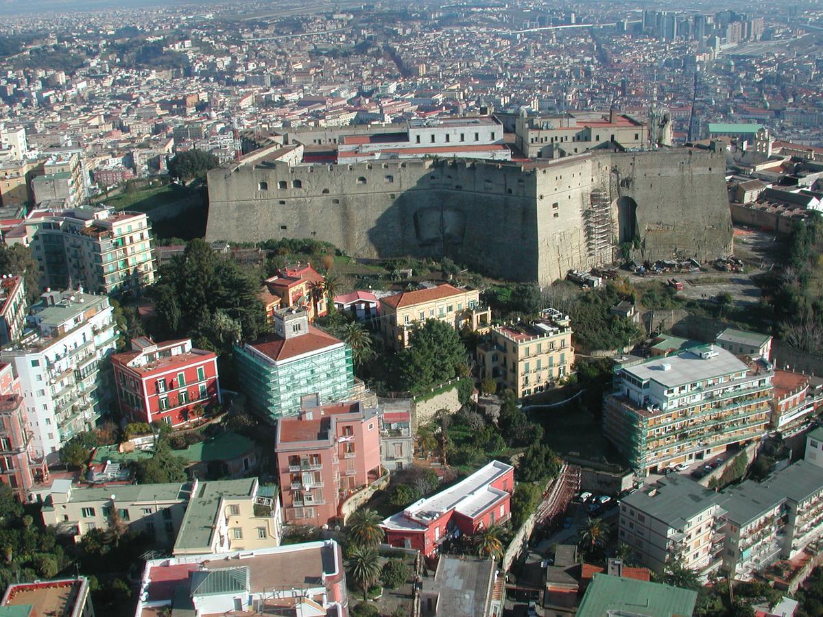 B&B A Casa Di Grazia Napoli Bagian luar foto